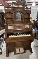 Antique Oak Victorian Pump Organ