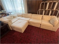 Sectional sofa in individual pieces