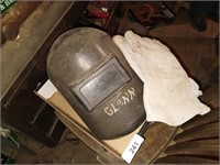 Welding Helmet & Gloves