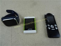 Lot of 3 Small Devices Verizon LG Smart Watch,