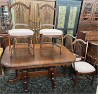 8 Pc. Cherry Dining Room Set (Ext. Table, 6