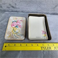 Metal Tin w/ Pink Roses Stationary Holder