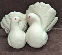 Lladro Couple Of Doves Porcelain Figurine