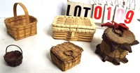 5 miniature baskets (Smallest is brass)