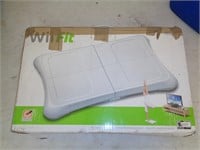 WII FIT BOARD