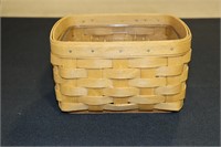 Longaberger 2004 Card File Basket with Liner and