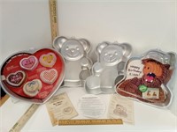Heart, Bear & Alf Wilton Cake Forms, Some