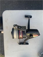 Fishing reel