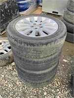 4 X 16" SUBARU ALLOY RIMS & TYRES