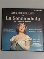Joan Sutherland in La Sonnambula