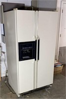 Whirlpool Side By Side Fridge And Freezer