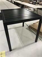 PATIO END TABLE 20x18x16IN