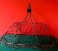 Wire Basket w/wood handle 10 1/2x6 1/2x 4 1/2”
