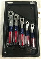 New Craftsman 5 pc Metric Angled Box End Wrenches