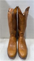 Size 12 EE cowboy boot