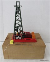 Lionel Post War 455 Oil Derrick & Pumper, OB