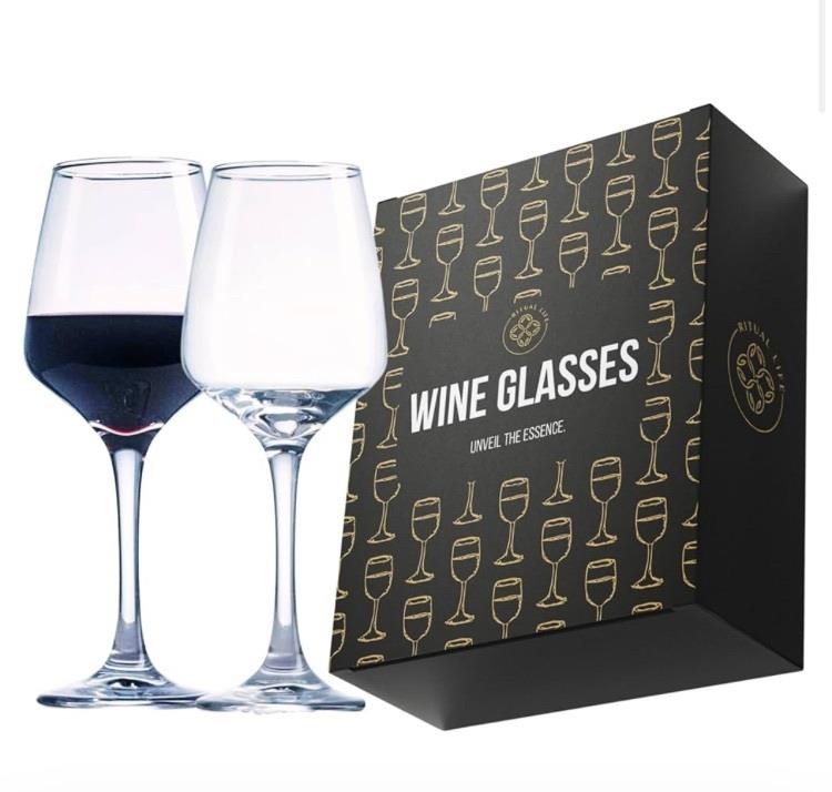 Set of 2 wine glasses