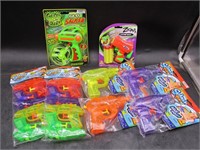 Squirt Guns, Glo Saucer Flyers, Zooma