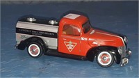 Canadian Tire Ford 440 1:32 Scale Diecast