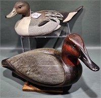 2 COMPOSITE DECOYS 1- PINTAIL 1- CANVASBACK