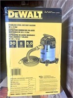DeWALT Shop Vac - stainless steel - 8 gal