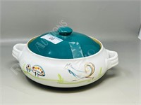 Denby covered casserole