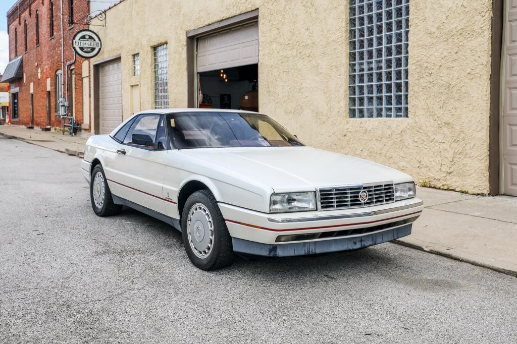 1990 Cadillac Allante' 2 Door Coupe Convertible