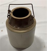 Crock jar - no markings 9 inches