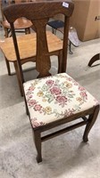 OAK DINING CHAIR W/ UPHOLSTERED SEAT