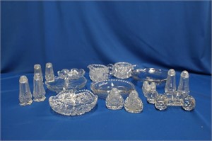 Glass & crystal, footed sectioned dish with