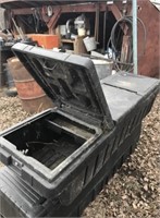 Plastic truck tool box, w/wing lids w/tray