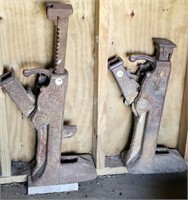 Pair of Heavy Duty Barn Jacks