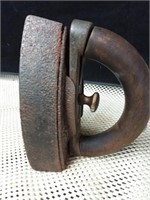 Sad Iron with removable Handle, Marked C