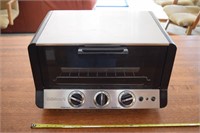 Cuisinart TOB50 toaster oven
