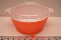 Pyrex 474-B orange/red lidded casserole (fair