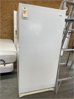 Kenmore Upright Freezer - Works