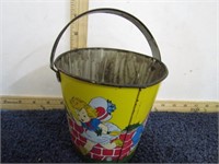 TIN SAND BUCKET