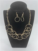 Gold Circle Necklace Set
