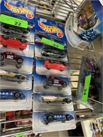 LOT OF 5 HOT WHEELS HOTWHEELS CARS