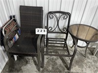 Patio & Lawn Chairs, Table