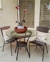 K - GLASS TOP PATIO TABLE W/ 2 CHAIRS (Y7)