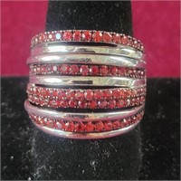 .925 Silver Ring with Red Stones sz 10 0.37oz