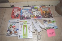 Wii games and controllers