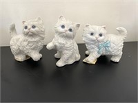 Vintage lot of 3 small ceramic Kittens
