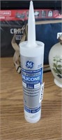 SILICONE CAULK NEW