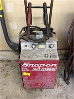 Snap On Fast Charger for Diesels