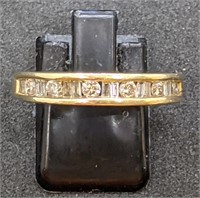 10 Kt YG Round & Baguette Diamond Channel Band