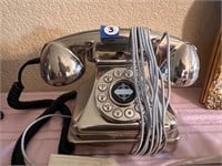 CROSLEY VINTAGE STYLE TELEPHONE