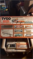 Tyco southern express train set +more