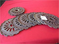 8- IH CAST IRON PLANTER PLATES 1977A